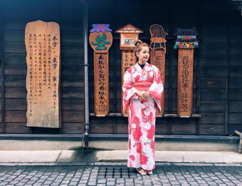 Cách đi đứng và ngồi khi diện kimono truyền thống Nhật Bản