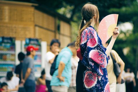 Sự khác biệt giữa cách mặc kimono và yukata mà bạn chưa biết